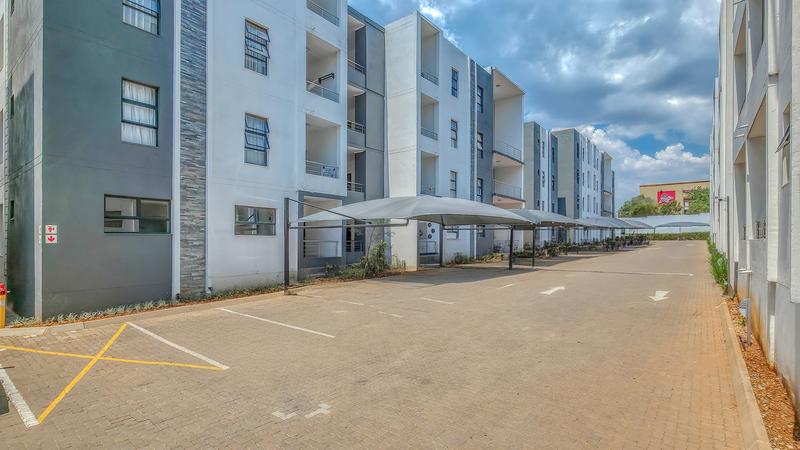 2 Bedroom Property for Sale in Carlswald Gauteng