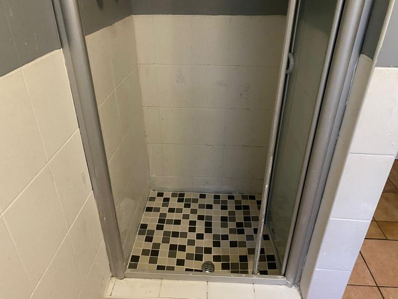 To Let 2 Bedroom Property for Rent in Little Falls Gauteng