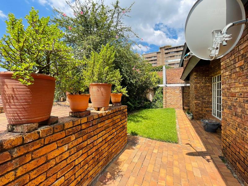 To Let 3 Bedroom Property for Rent in Lynnwood Gauteng