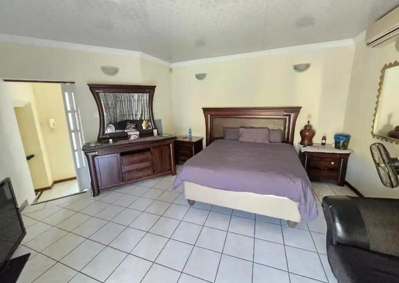 4 Bedroom Property for Sale in Bassonia Gauteng