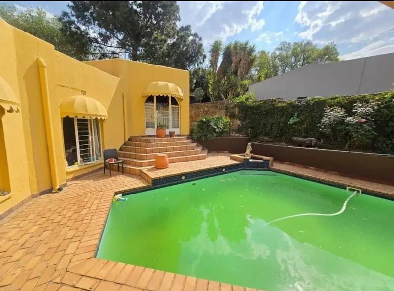 4 Bedroom Property for Sale in Bassonia Gauteng