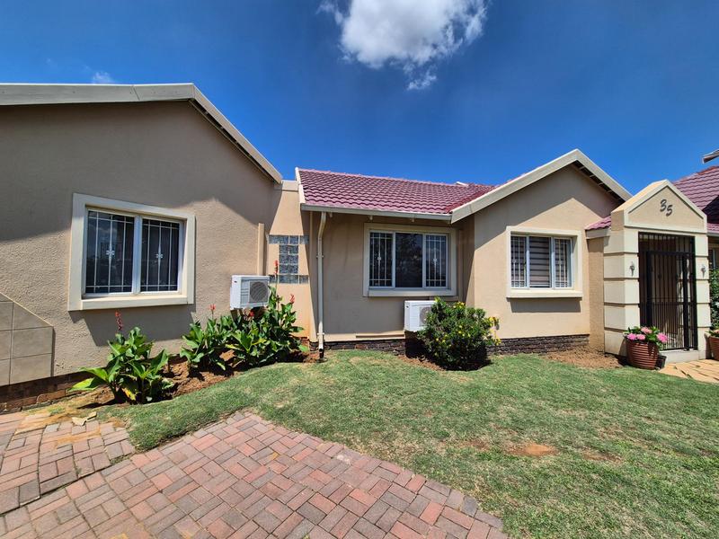 6 Bedroom Property for Sale in Elandspark Gauteng
