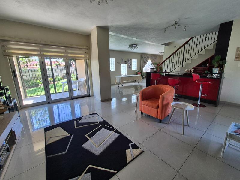 6 Bedroom Property for Sale in Elandspark Gauteng