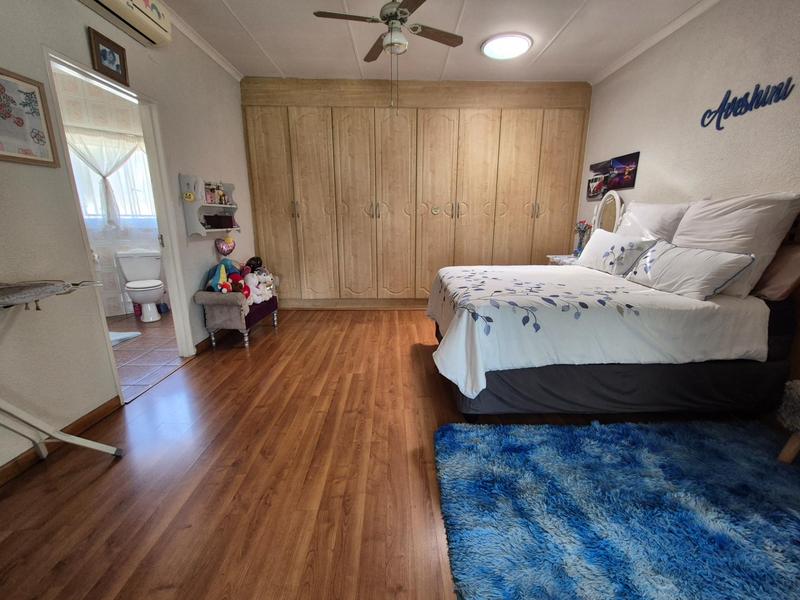 6 Bedroom Property for Sale in Elandspark Gauteng