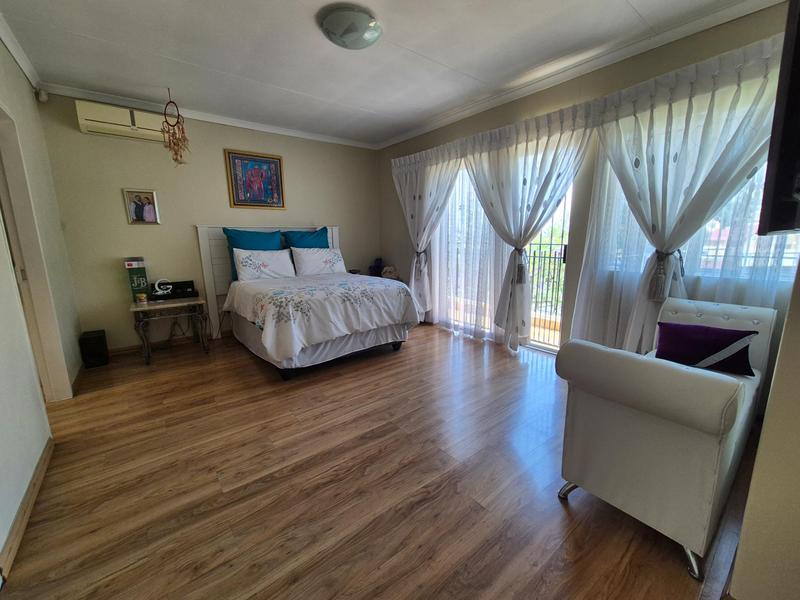 6 Bedroom Property for Sale in Elandspark Gauteng