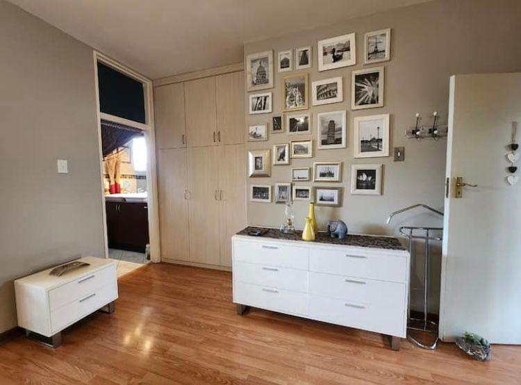 2 Bedroom Property for Sale in Bedford Gardens Gauteng