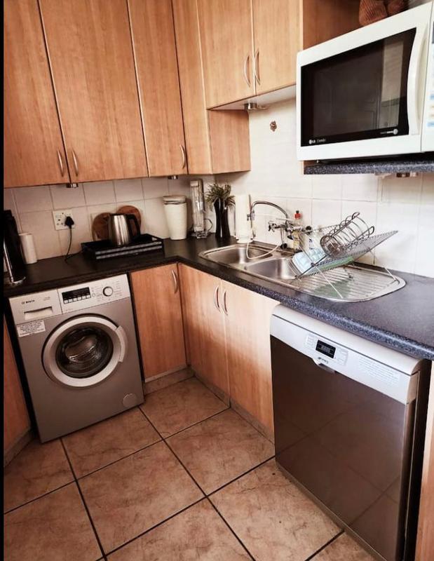 2 Bedroom Property for Sale in Bedford Gardens Gauteng