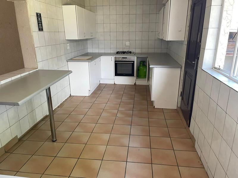 To Let 2 Bedroom Property for Rent in Eastleigh Gauteng