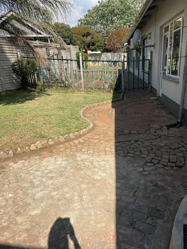 To Let 2 Bedroom Property for Rent in Eastleigh Gauteng