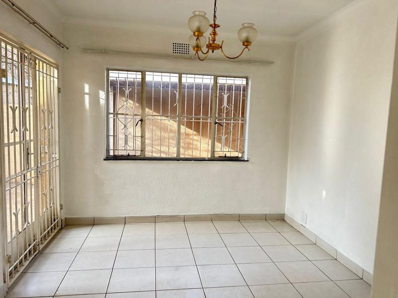 To Let 4 Bedroom Property for Rent in Edenvale Gauteng