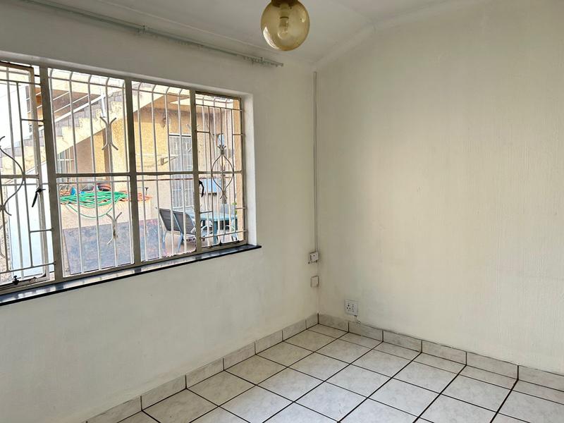 To Let 4 Bedroom Property for Rent in Edenvale Gauteng