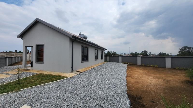 2 Bedroom Property for Sale in Selcourt Gauteng