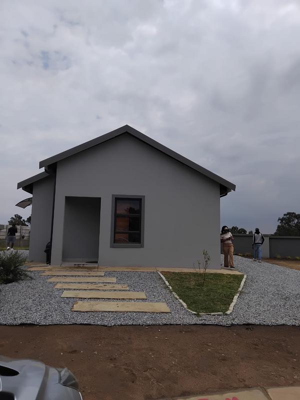 2 Bedroom Property for Sale in Selcourt Gauteng