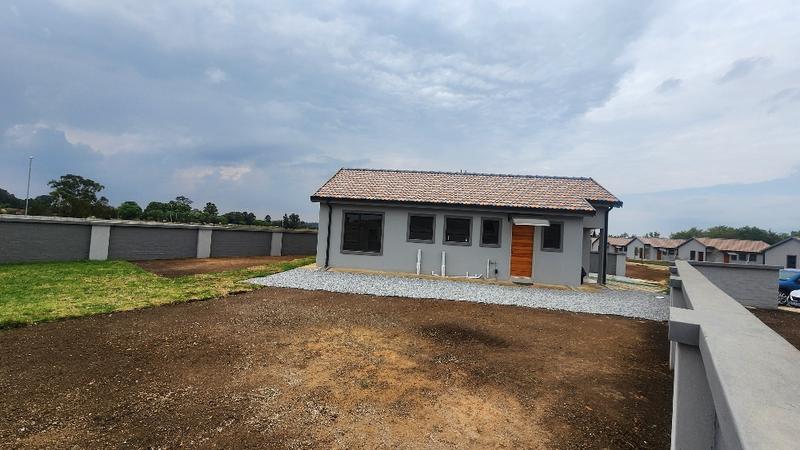 3 Bedroom Property for Sale in Selcourt Gauteng