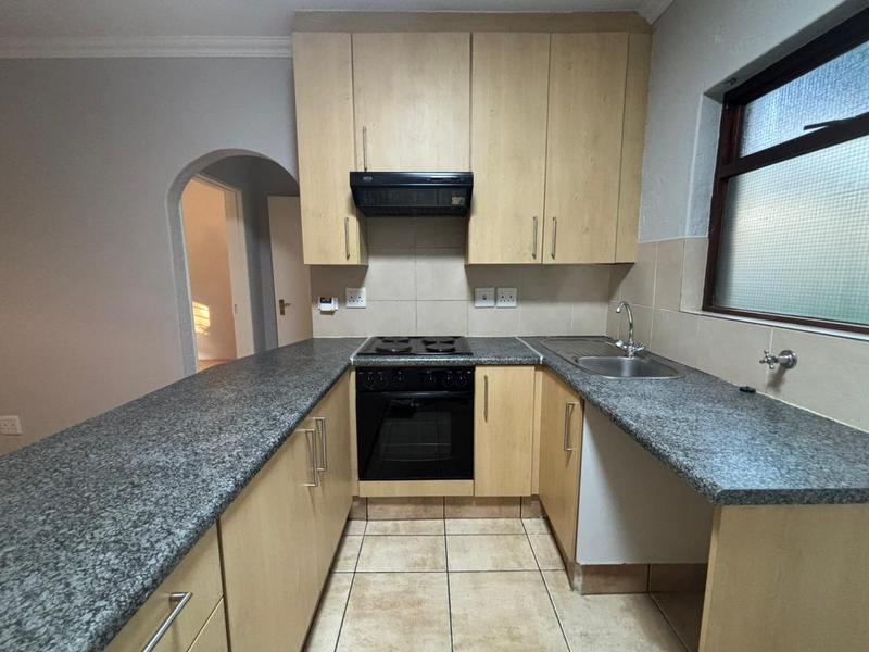 To Let 1 Bedroom Property for Rent in Lonehill Gauteng