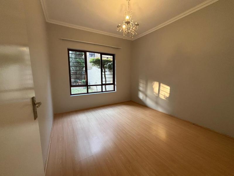 To Let 1 Bedroom Property for Rent in Lonehill Gauteng