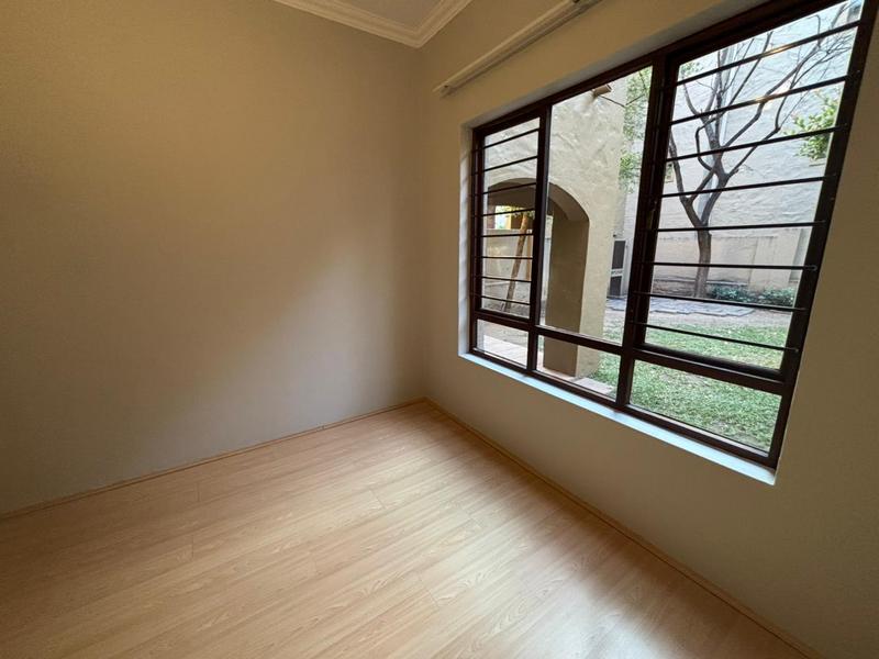 To Let 1 Bedroom Property for Rent in Lonehill Gauteng