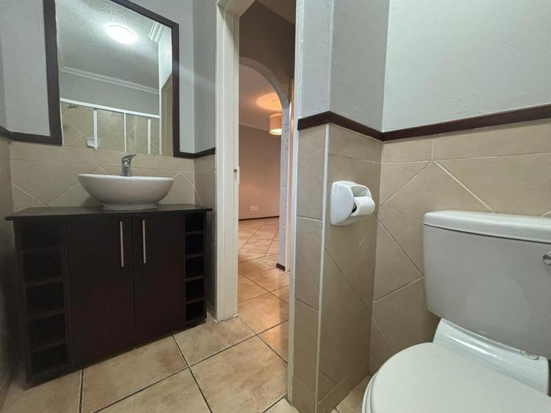To Let 1 Bedroom Property for Rent in Lonehill Gauteng