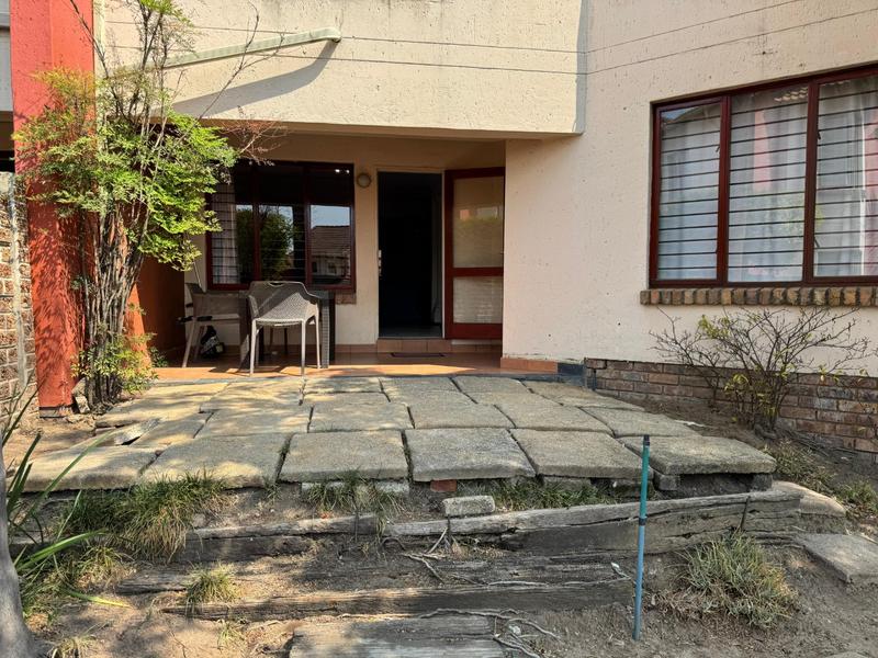 To Let 3 Bedroom Property for Rent in North Riding Gauteng
