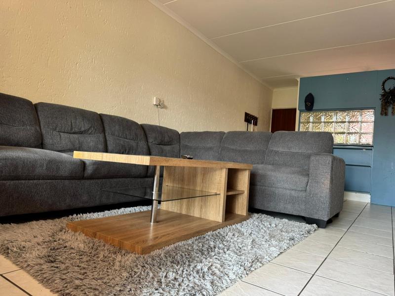 To Let 3 Bedroom Property for Rent in North Riding Gauteng