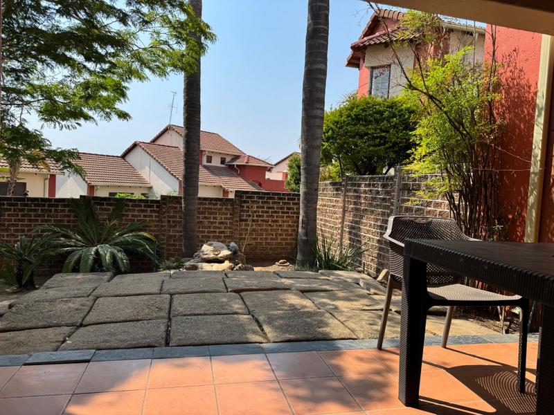 To Let 3 Bedroom Property for Rent in North Riding Gauteng