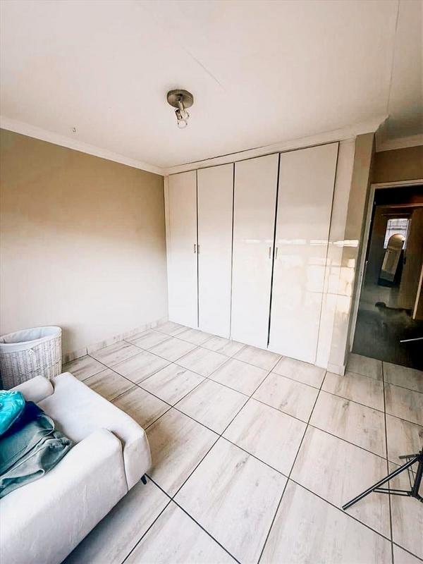 2 Bedroom Property for Sale in Jansenpark Gauteng