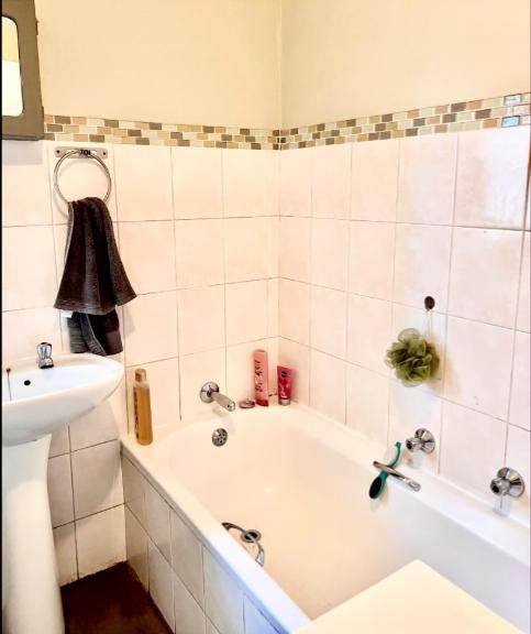 2 Bedroom Property for Sale in Jansenpark Gauteng