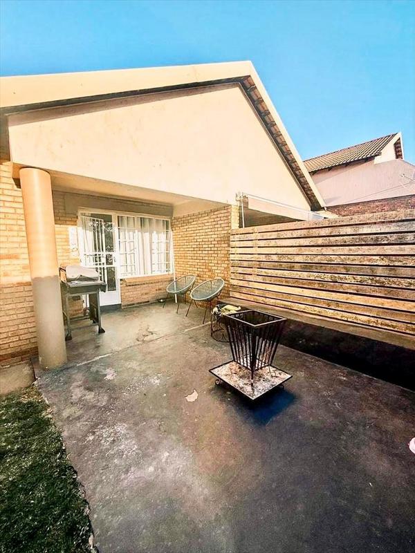 2 Bedroom Property for Sale in Jansenpark Gauteng