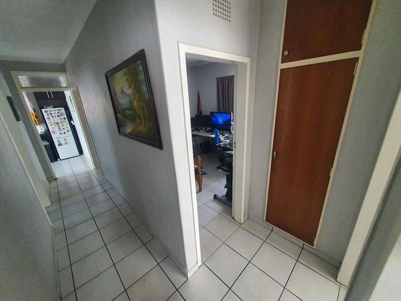 3 Bedroom Property for Sale in Parkrand Gauteng