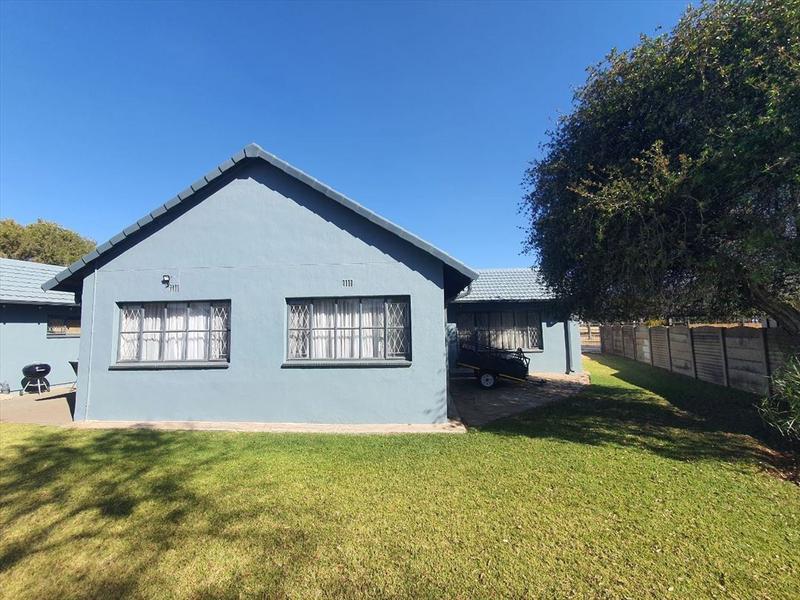 3 Bedroom Property for Sale in Parkrand Gauteng