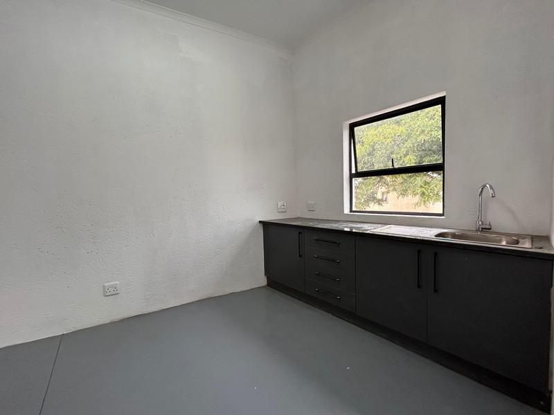 To Let commercial Property for Rent in Halfway Gardens Gauteng