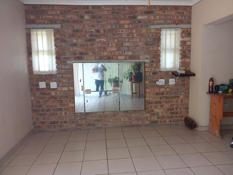 5 Bedroom Property for Sale in Vanderbijlpark SE 6 Gauteng