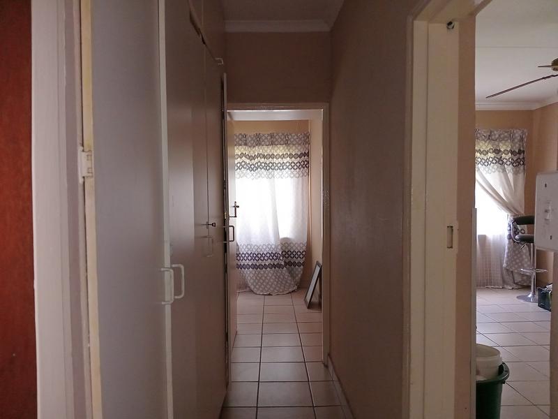5 Bedroom Property for Sale in Vanderbijlpark SE 6 Gauteng