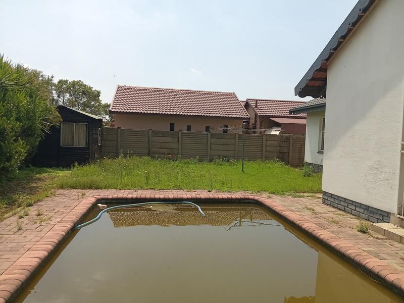 5 Bedroom Property for Sale in Vanderbijlpark SE 6 Gauteng