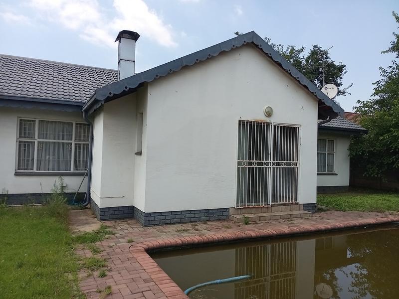 5 Bedroom Property for Sale in Vanderbijlpark SE 6 Gauteng