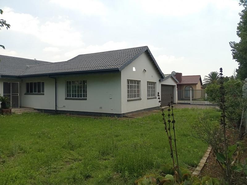 5 Bedroom Property for Sale in Vanderbijlpark SE 6 Gauteng