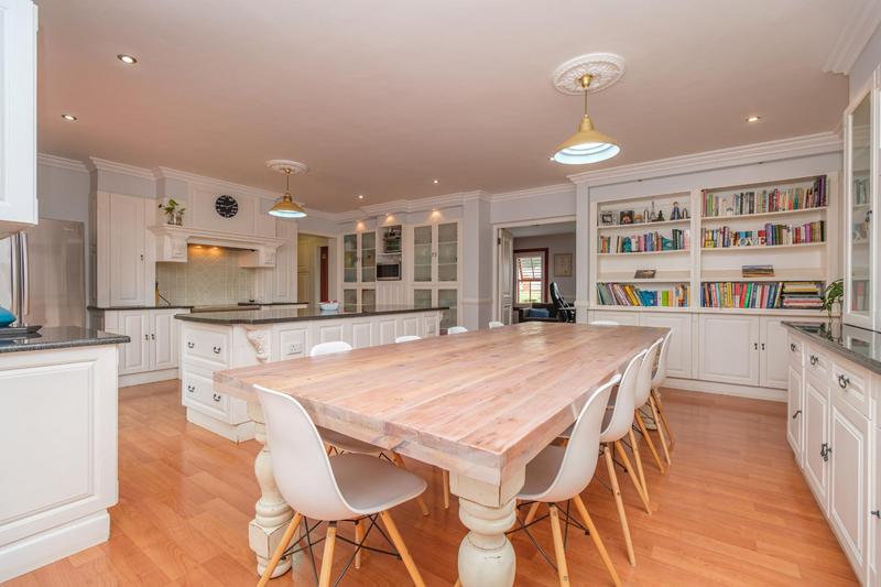 5 Bedroom Property for Sale in Ruimsig Gauteng