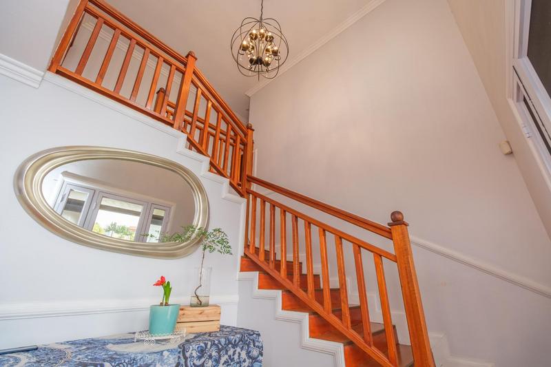 5 Bedroom Property for Sale in Ruimsig Gauteng