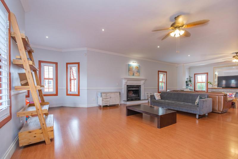 5 Bedroom Property for Sale in Ruimsig Gauteng