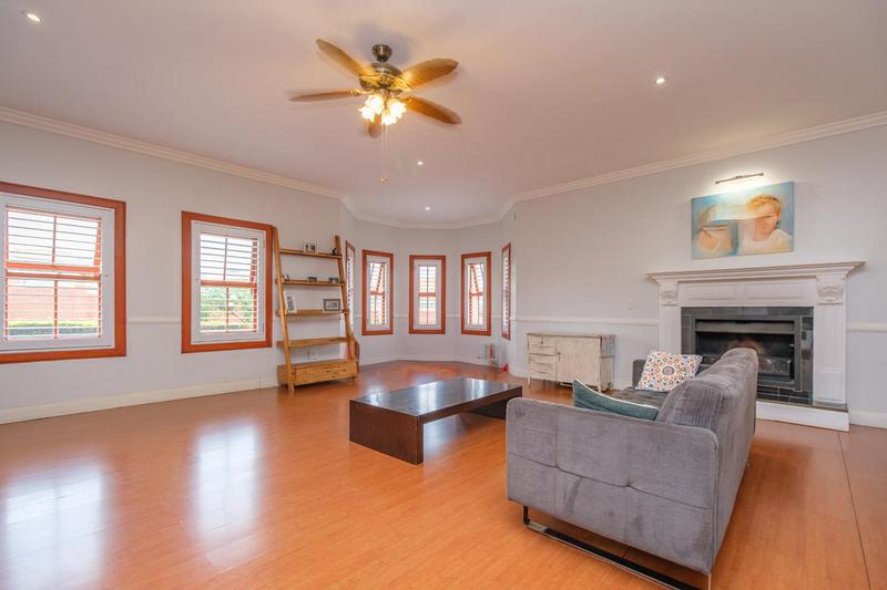 5 Bedroom Property for Sale in Ruimsig Gauteng