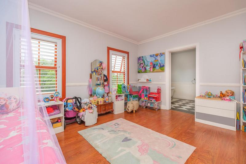 5 Bedroom Property for Sale in Ruimsig Gauteng