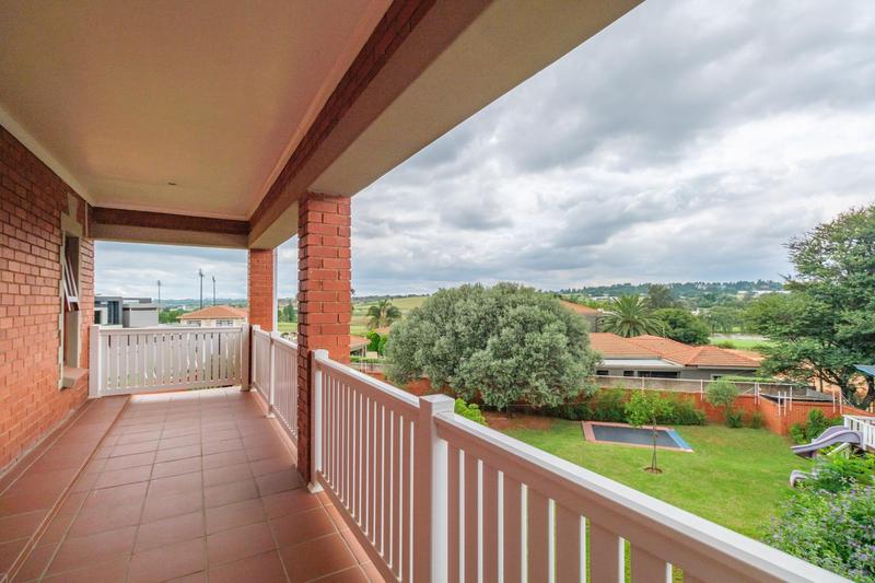 5 Bedroom Property for Sale in Ruimsig Gauteng