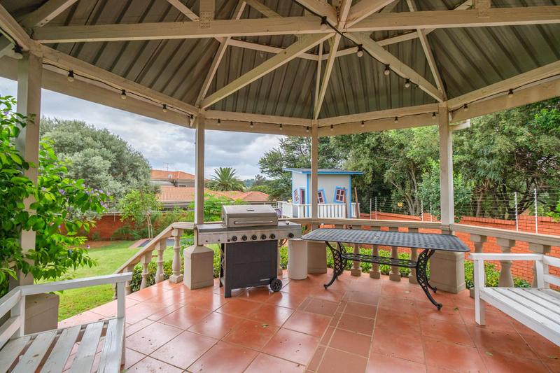 5 Bedroom Property for Sale in Ruimsig Gauteng