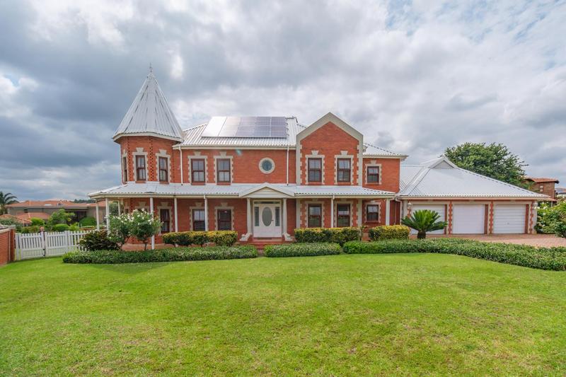 5 Bedroom Property for Sale in Ruimsig Gauteng