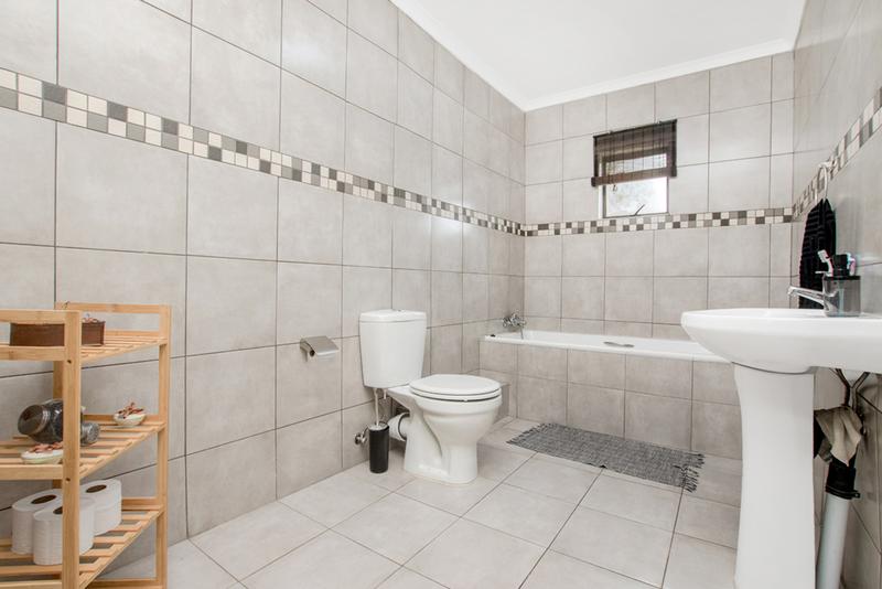 4 Bedroom Property for Sale in Krugersdorp North Gauteng