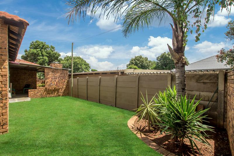 4 Bedroom Property for Sale in Krugersdorp North Gauteng