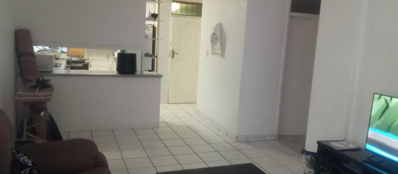 To Let 2 Bedroom Property for Rent in Sunnyside Gauteng