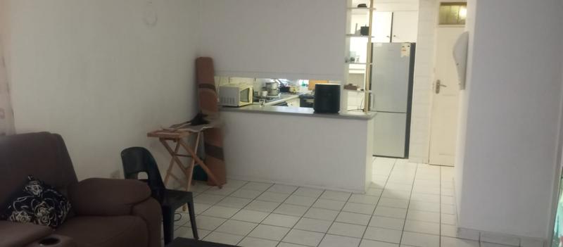 To Let 2 Bedroom Property for Rent in Sunnyside Gauteng