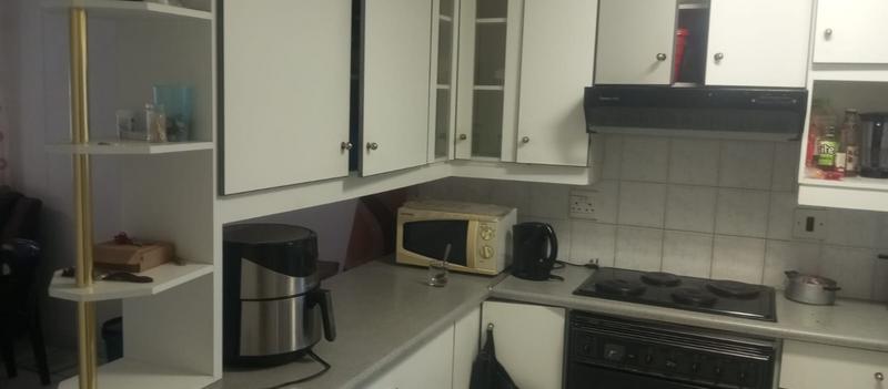 To Let 2 Bedroom Property for Rent in Sunnyside Gauteng