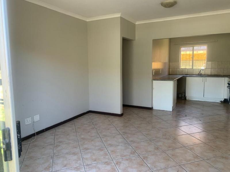 To Let 2 Bedroom Property for Rent in Green Hills Gauteng
